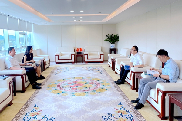 中小擔(dān)保與進(jìn)出口銀行廣西分行、郵儲(chǔ)銀行廣西區(qū)分行洽談業(yè)務(wù)合作